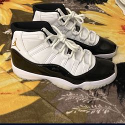 Jordan 11 Size 8.5 Used