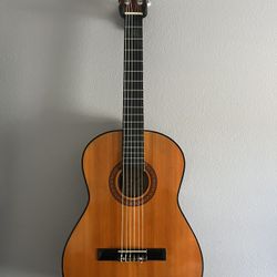 Regal RGC-44 Vintage Classical Guitar