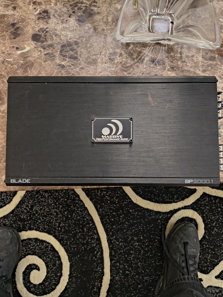 Audio 12-in Subs
