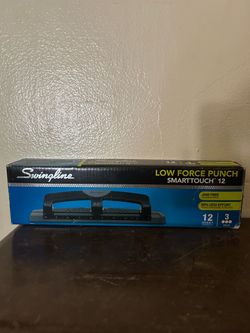 Swingline SmartTouch 12 Low Force Punch