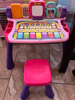 Chalkboard/ Interactive desk with chair
