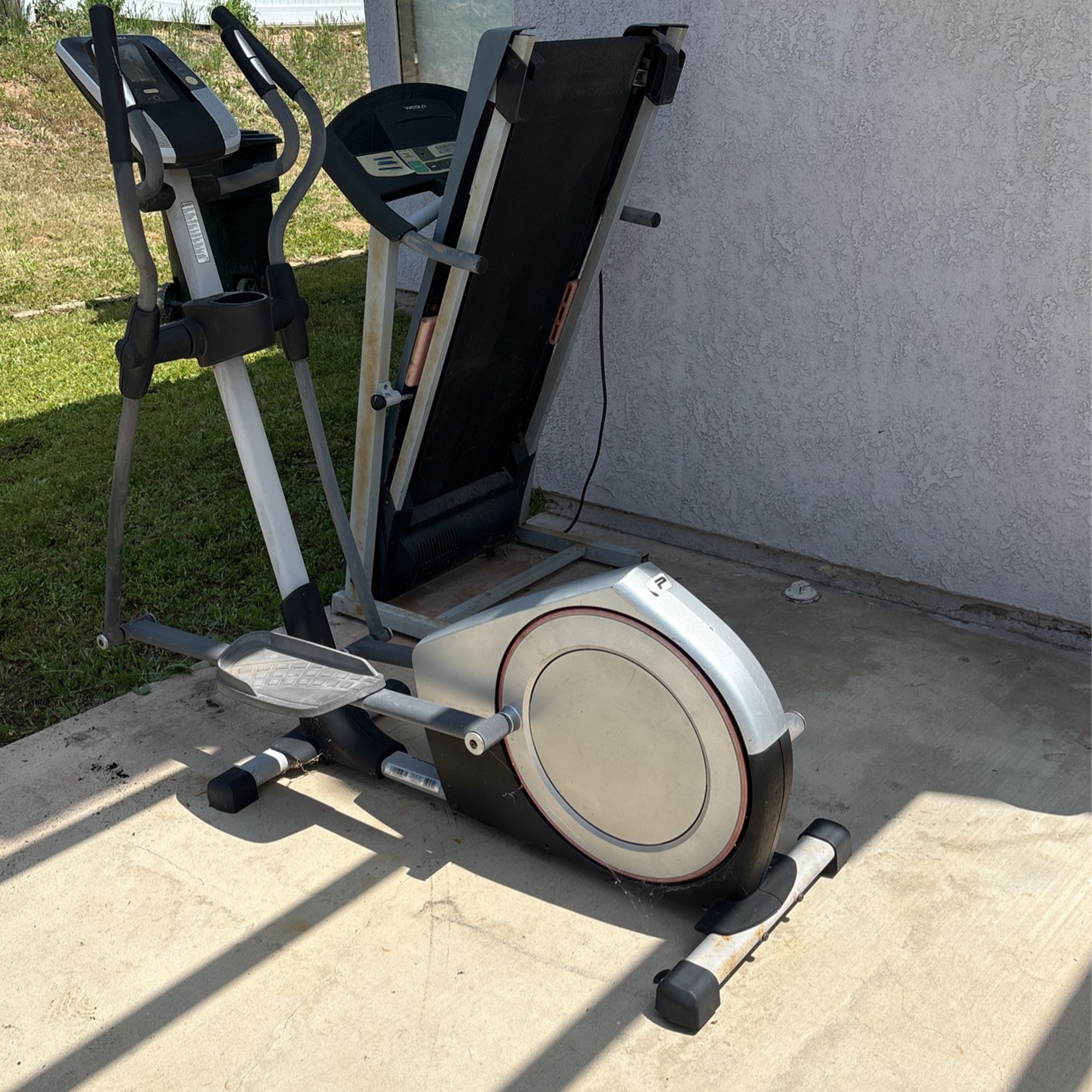Free Elliptical machine And Treadmill 