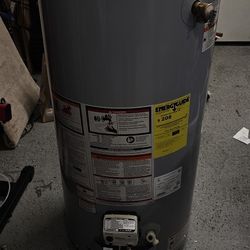 40 Gallon Water Heater