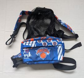 Official nba New York Knicks Packable Fanny/Mesh Backpack Travel Bag (NWOT)