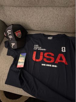 Brand new with tags never worn with Hat !  Get it for 2026 Fifa World Cup  Team USA 🇺🇸  XL