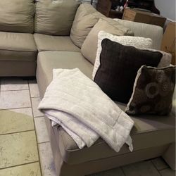 Tan Sectional