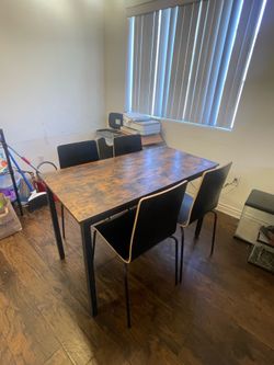dining table and set of 4 dining chairs