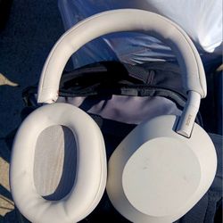 SONY WH-1000XM5 Premium Noise Canceling Headphones