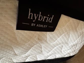 Ashely hybrid full mattress