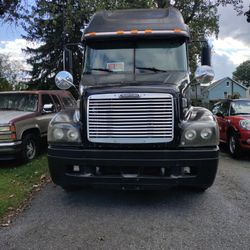 2003 Freightliner 