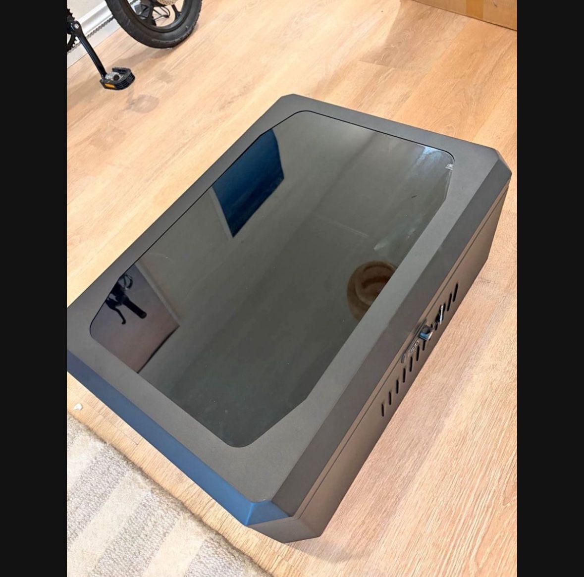 LOW PRICE MOVING- $600 RETAIL EV CHARGER LOCK BOX