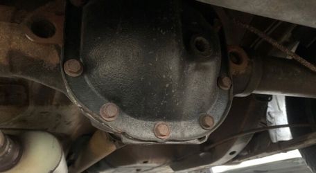 Mopar 7.25 rearend 3.23 gears rear end
