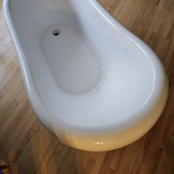 Giagni Clawfood Standalone Bathtub 