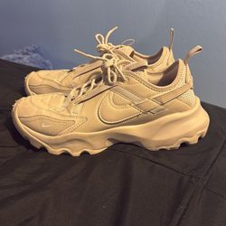 Nike TC 7900  - Sandrift/sand  W10/M8.5