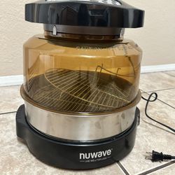 Nuwave Oven – Like New! Air Fryer, Dehydrator, Roaster + More Great Deal – Never Used | Includes Carry Bag