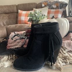 Black Booties