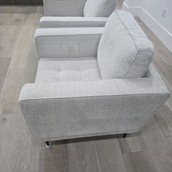 Accent chairs 2