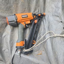 RIDGID nail Gun
