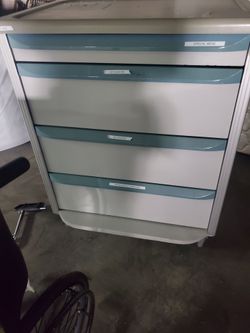 Miniature MED cart - USED