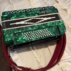 Accordion, Music, Instruments, Piano, Guitar, Saxophone, Clarinet, Beats