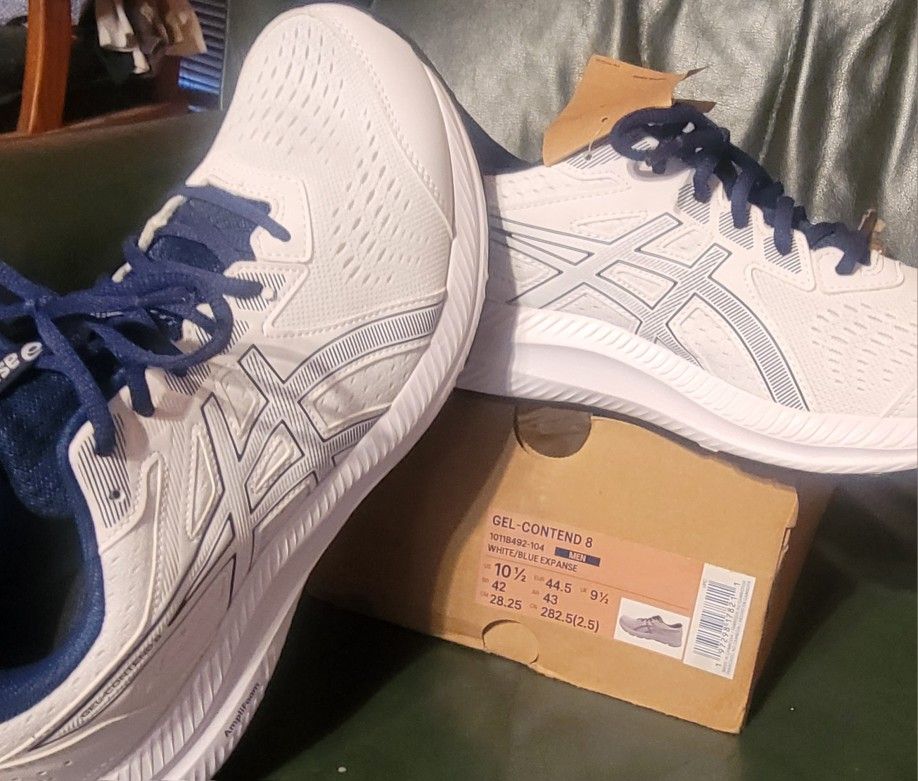 New: Men's Size 10.5 Asics Gel Contend 8, Size 10.5