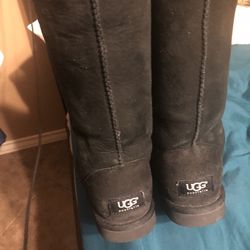 Uggs Size 6