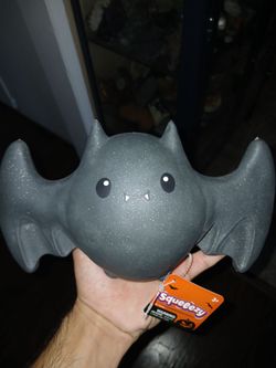 Halloween bat squeeezy
