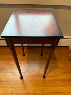 Wood Side Table with Tapered Legs