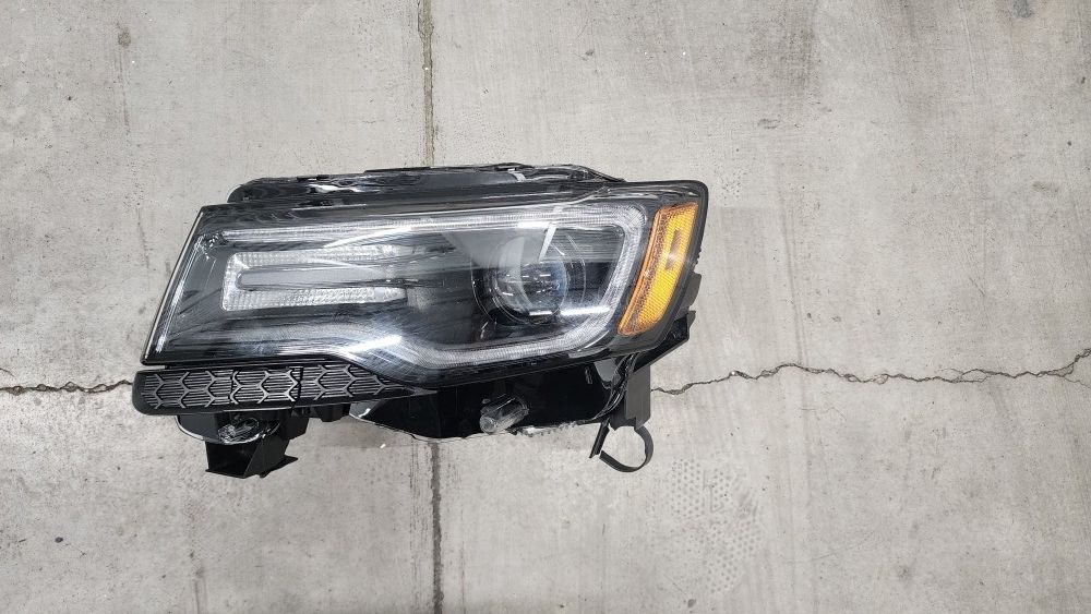 16-21 Jeep Grand Cherokee Non-AFS LF Driver Xenon HID Headlight