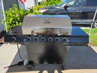 Char-Broil propane grill
