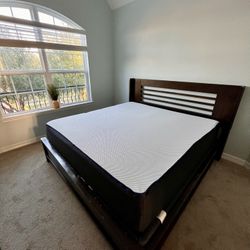 King Mattress With Frame And dresser With Mirror