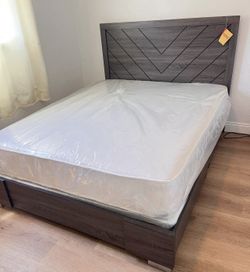 Cama Queen Size Nueva En Su Caja Incluye Colchon