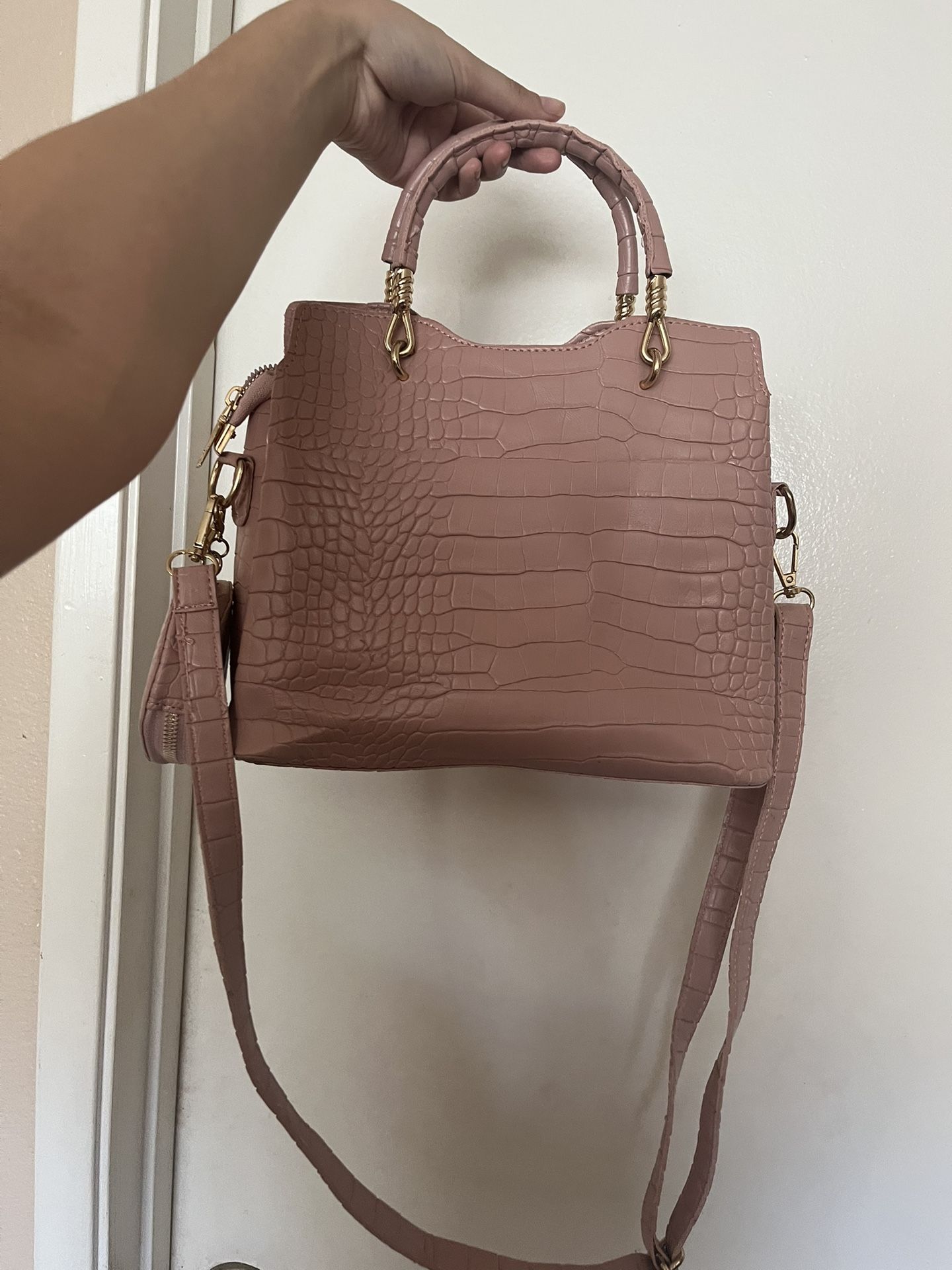 Medium Size Pink Bag W Wallet 