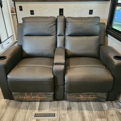 RV Recliners, Stacy Stewart