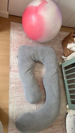 Momcozy Maternity Pillow and Ball $30