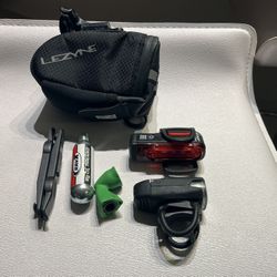 Levine Bicycle Saddle Bag And Lights 