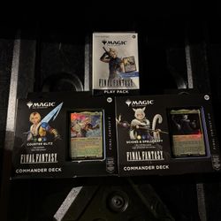 Final Fantasy Commander Bundle – 2x Commander Decks (FFX & FFXIV), Booster Pack + Card Lot 