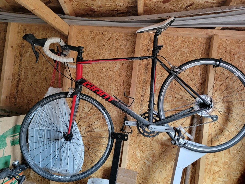 IT IS IN GOOD CONDITION