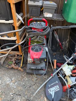 troy-bilt Gas pressure washer 2700 psi