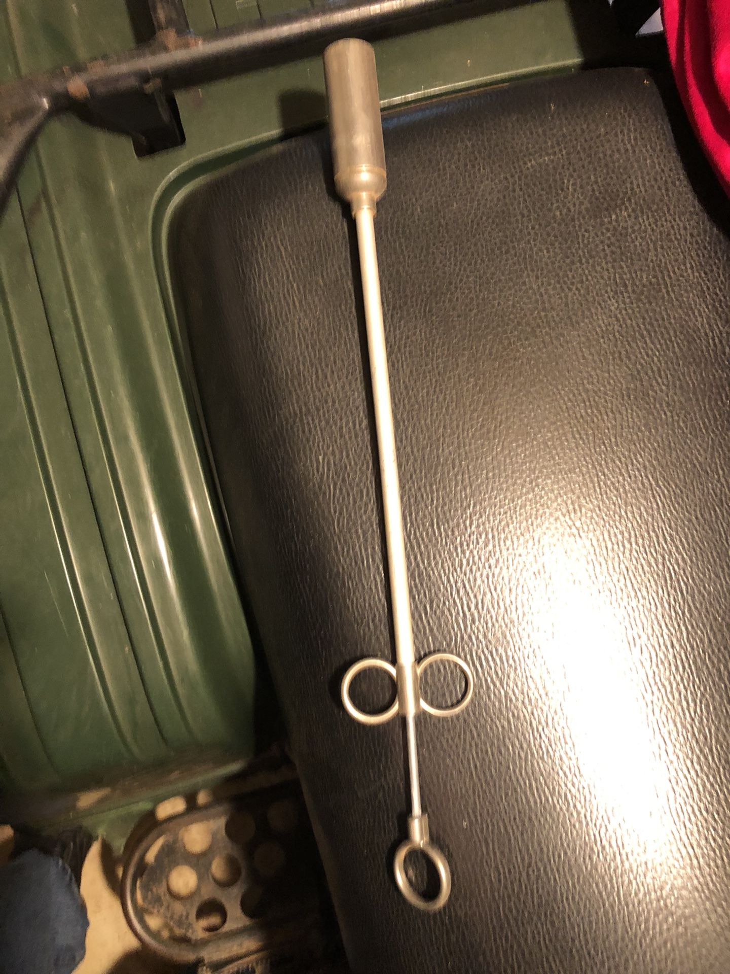 Cow Pill Tool