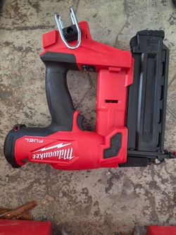 Milwaukee Nail Gun