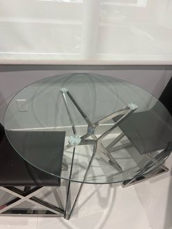 Round coffee table and chairs
