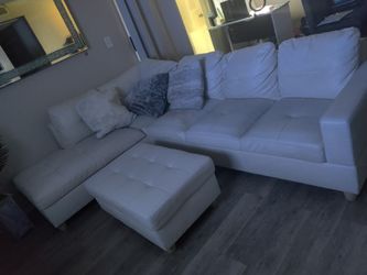 Sectional Couch And Ottoman