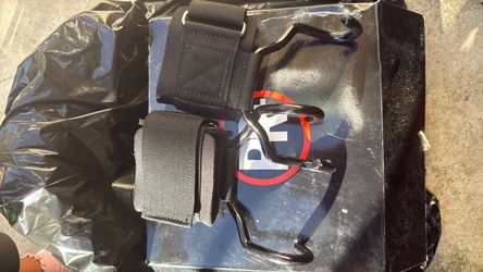 Weight lifting straps $15