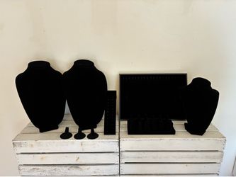 Jewelry Display Set
