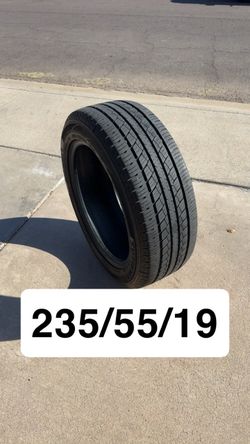 (1)235/55/19 Westlake SU318 H/T