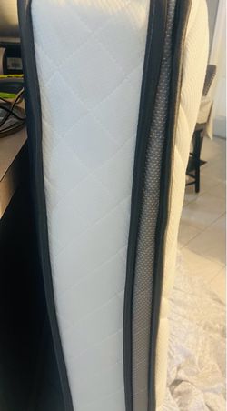Full mattress