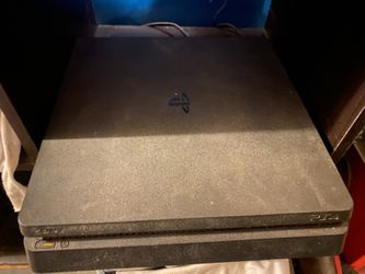 Ps4 Console With Multiple Ps4 Games $350 OBO