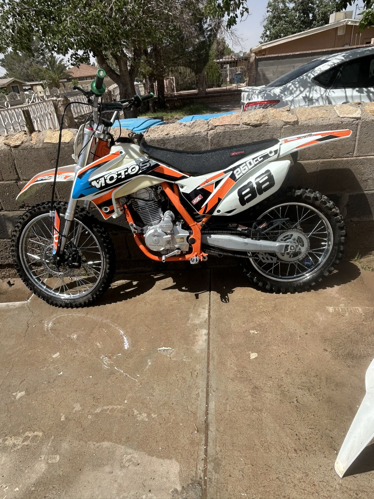 250 cc dirtbike