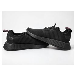 Adidas NMD R1 Triple Black Sneakers